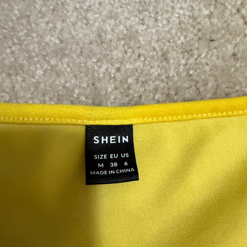 Yellow Twist Front Ruffle Blouse - Picture 3 of 3
